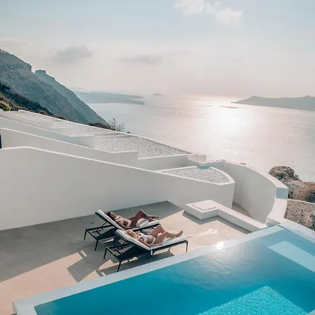 Cavo Tagoo Hotel