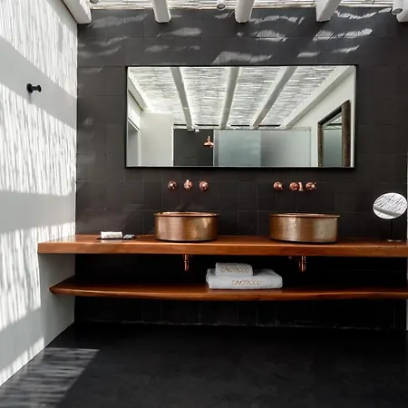 Cavo Tagoo Santorini Hotel